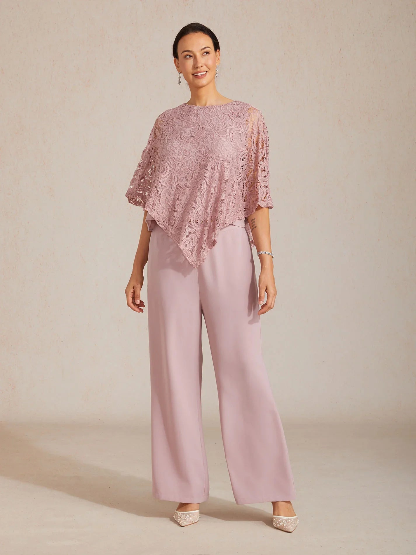 Elegante kanten top met vleermuismouwen
