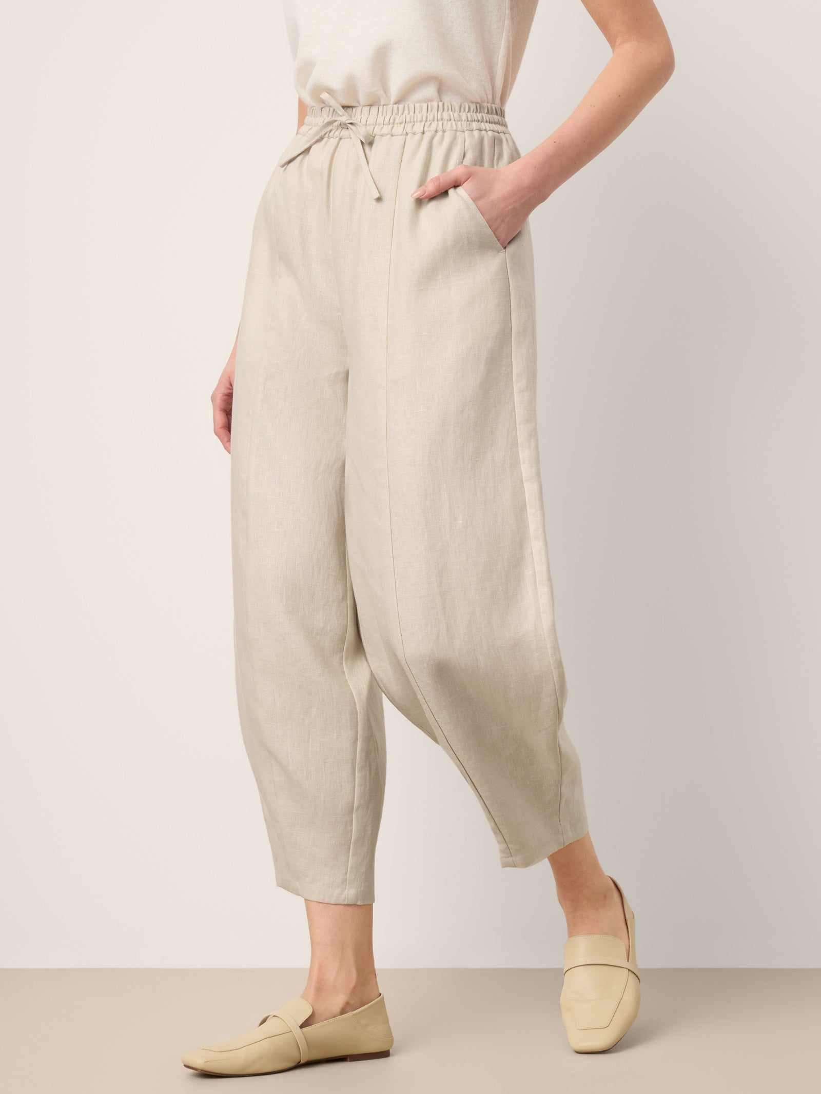100% Linen Drawstring Waist Tapered Cropped Pants LANEY