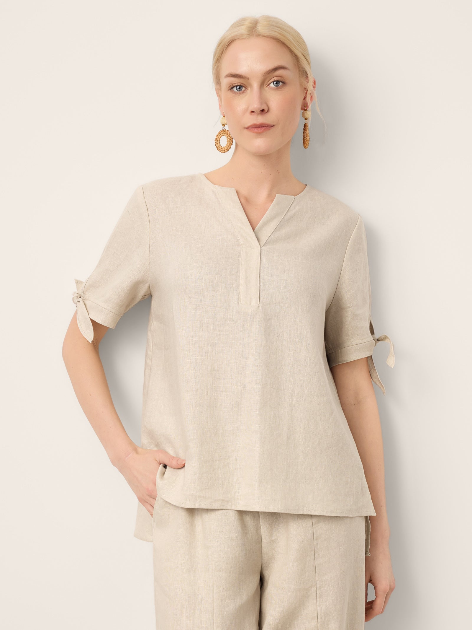 100% Linen Tie Cuff Notched V-Neck Top AI