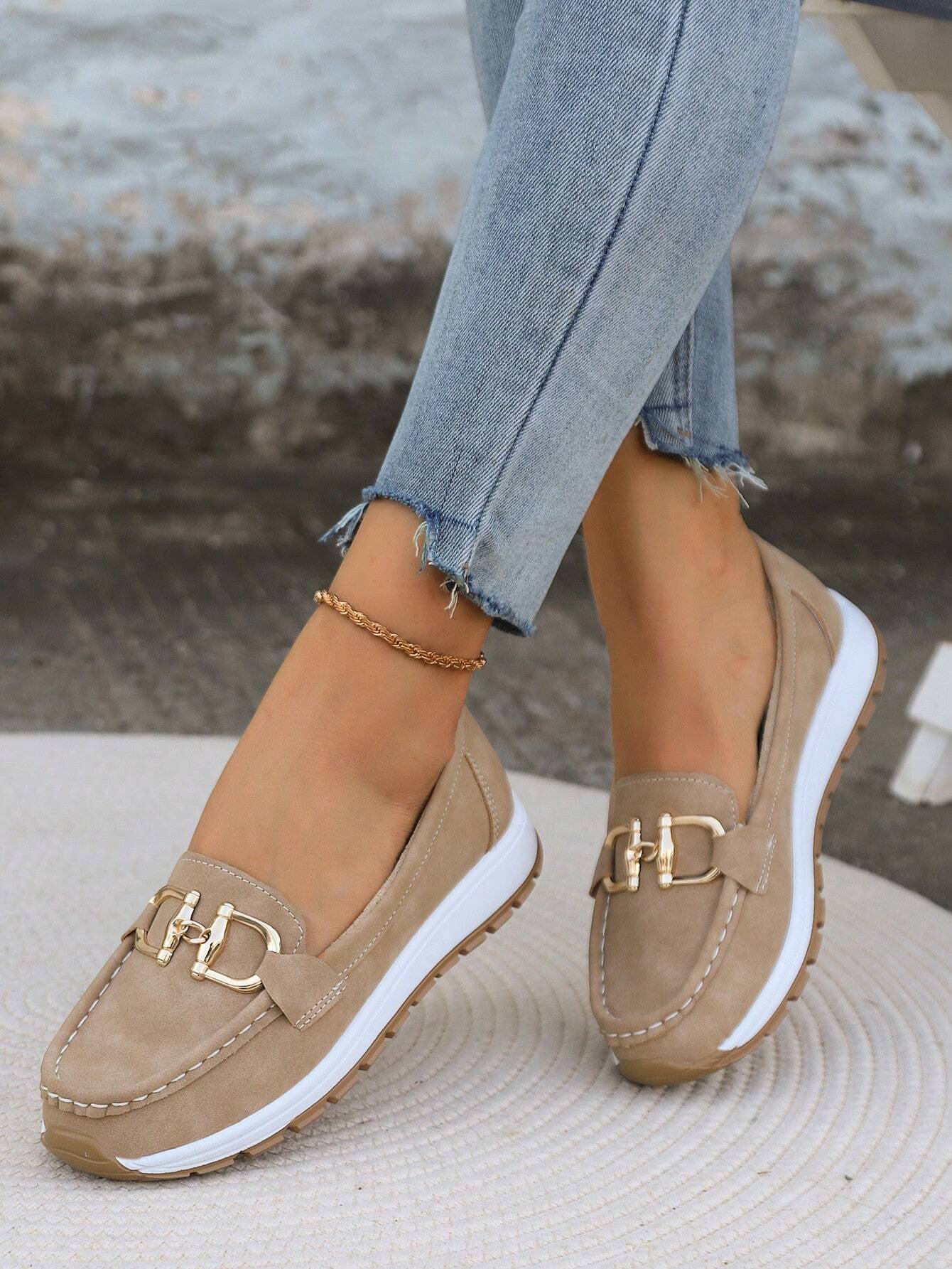 Ellie - Flat Moccasins with Buckle