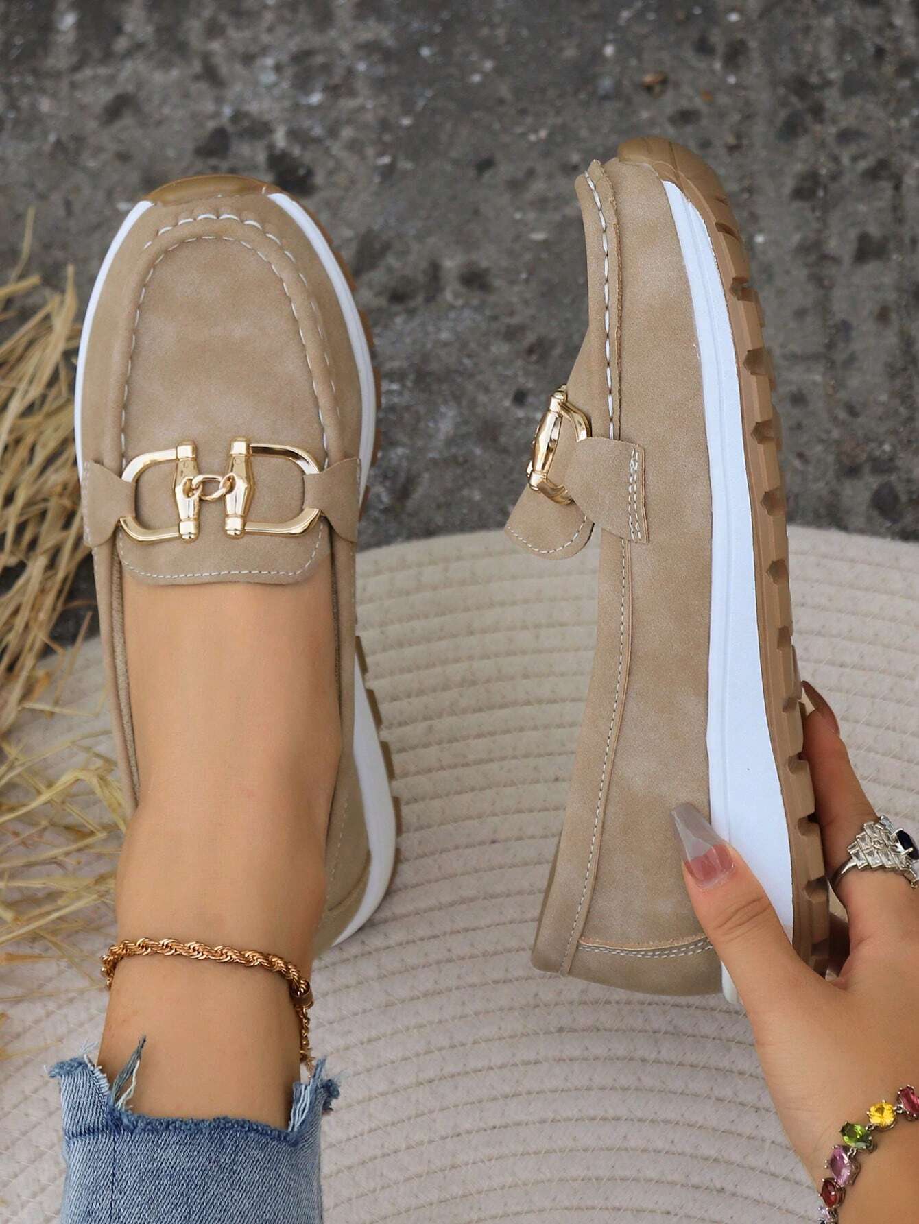 Ellie - Flat Moccasins with Buckle