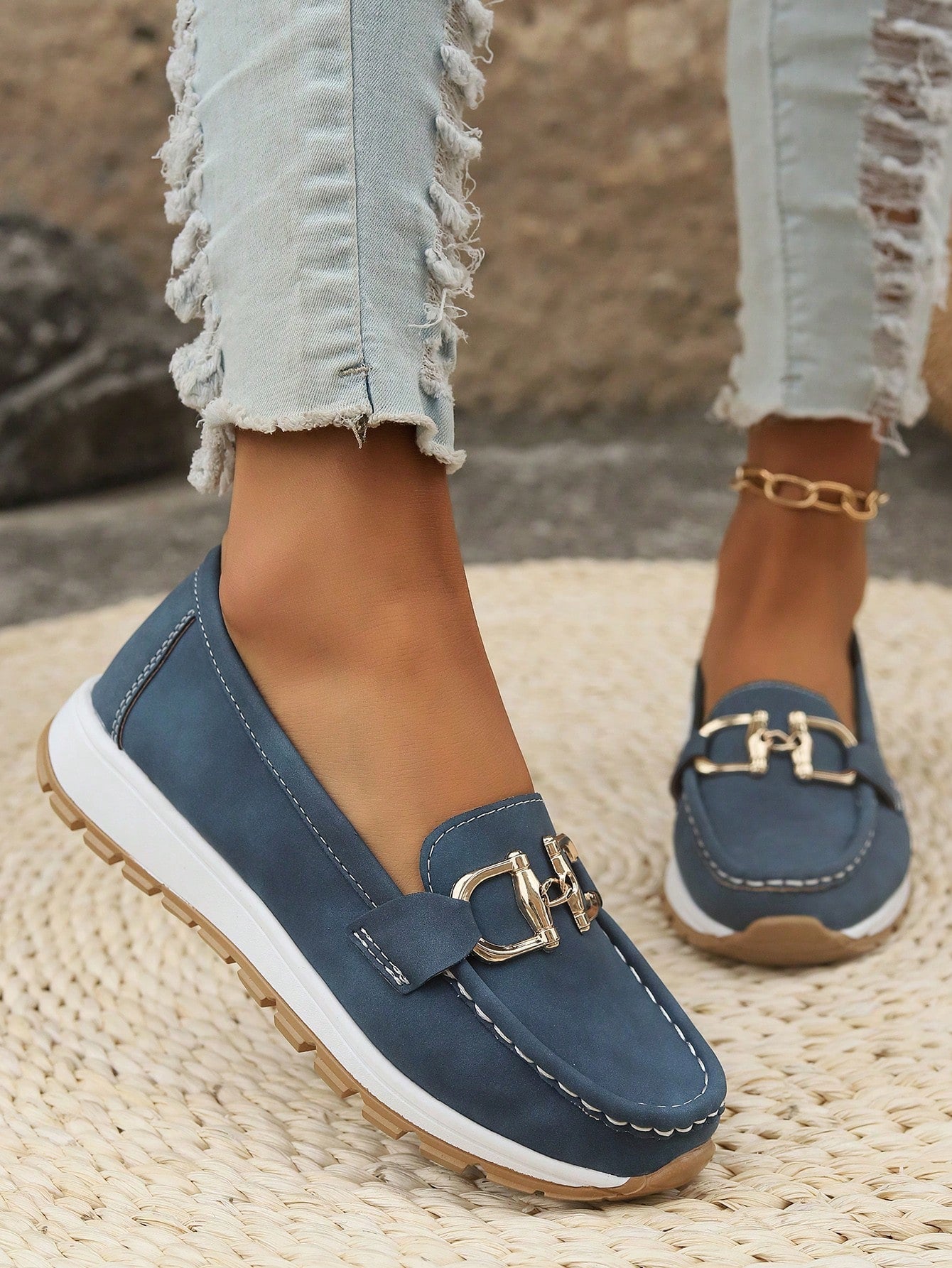 Ellie - Flat Moccasins with Buckle