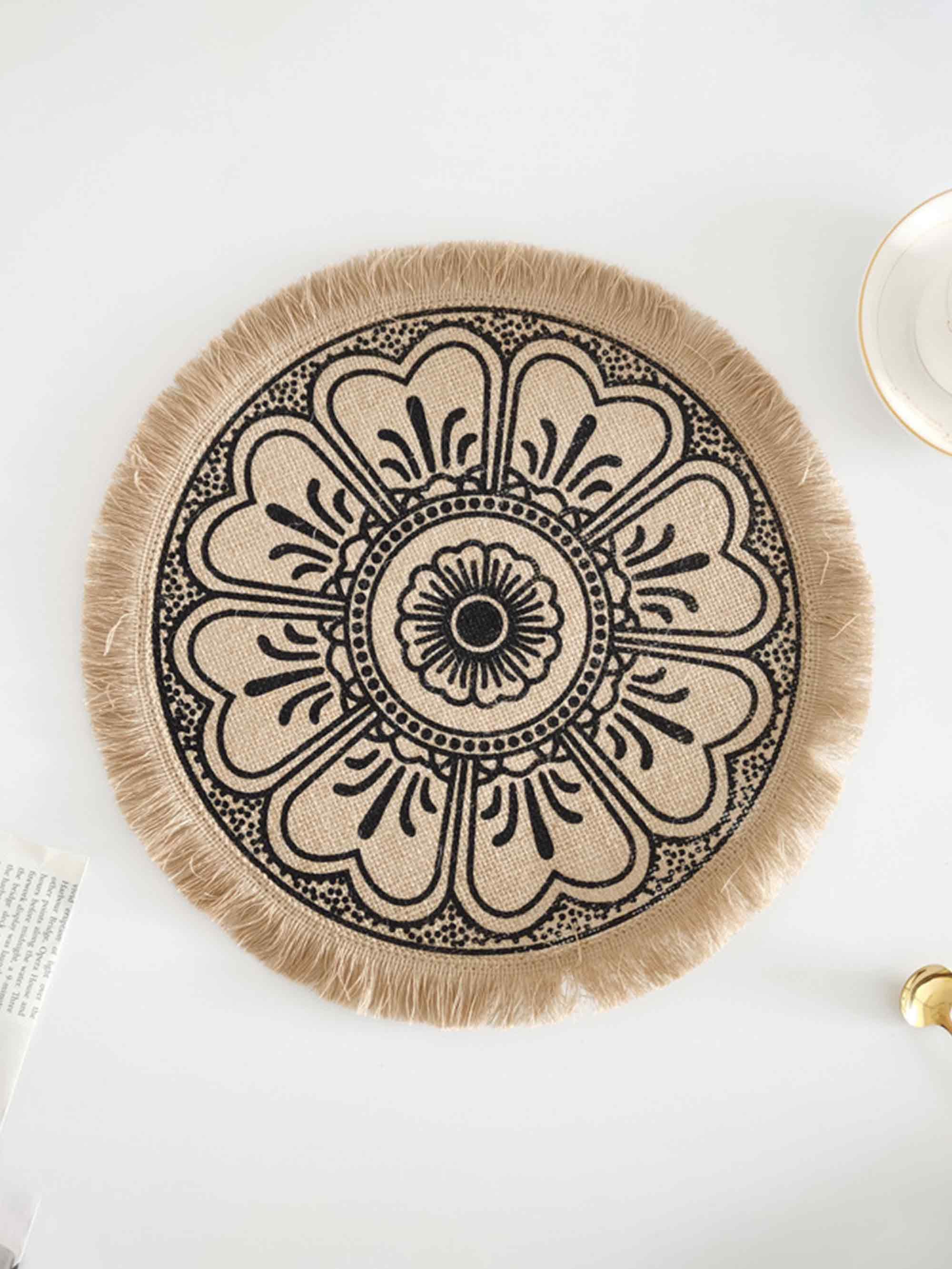 Nordic Woven Jute Placemat Round Fringe Decorative Heat-Resistant Mat
