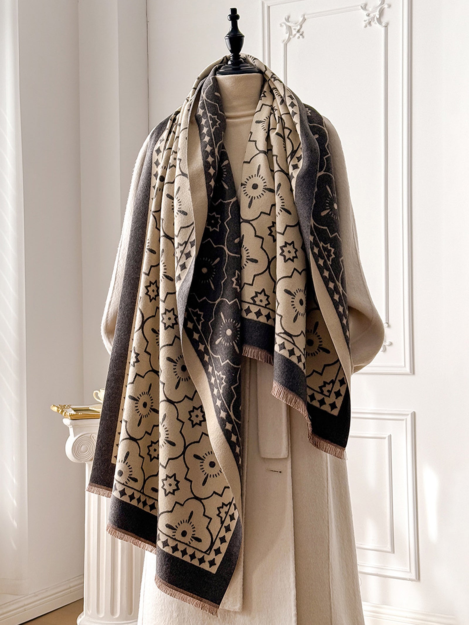 Double-Sided Floral-Jacquard Fringed Scarf