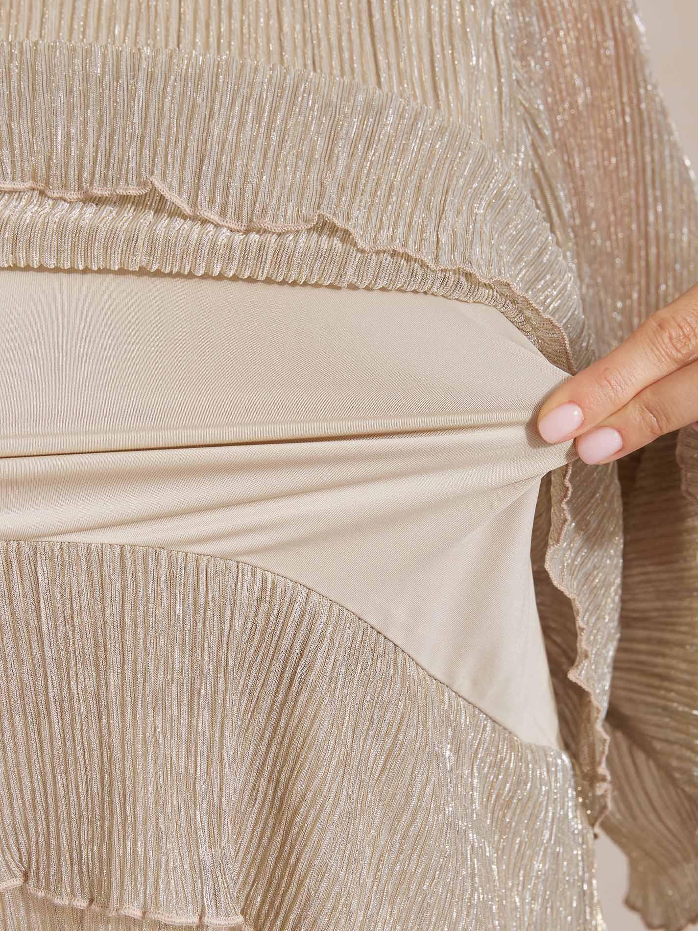 Metallic Chiffonblouse met Geplooide Stof en Asymmetrische Lagen