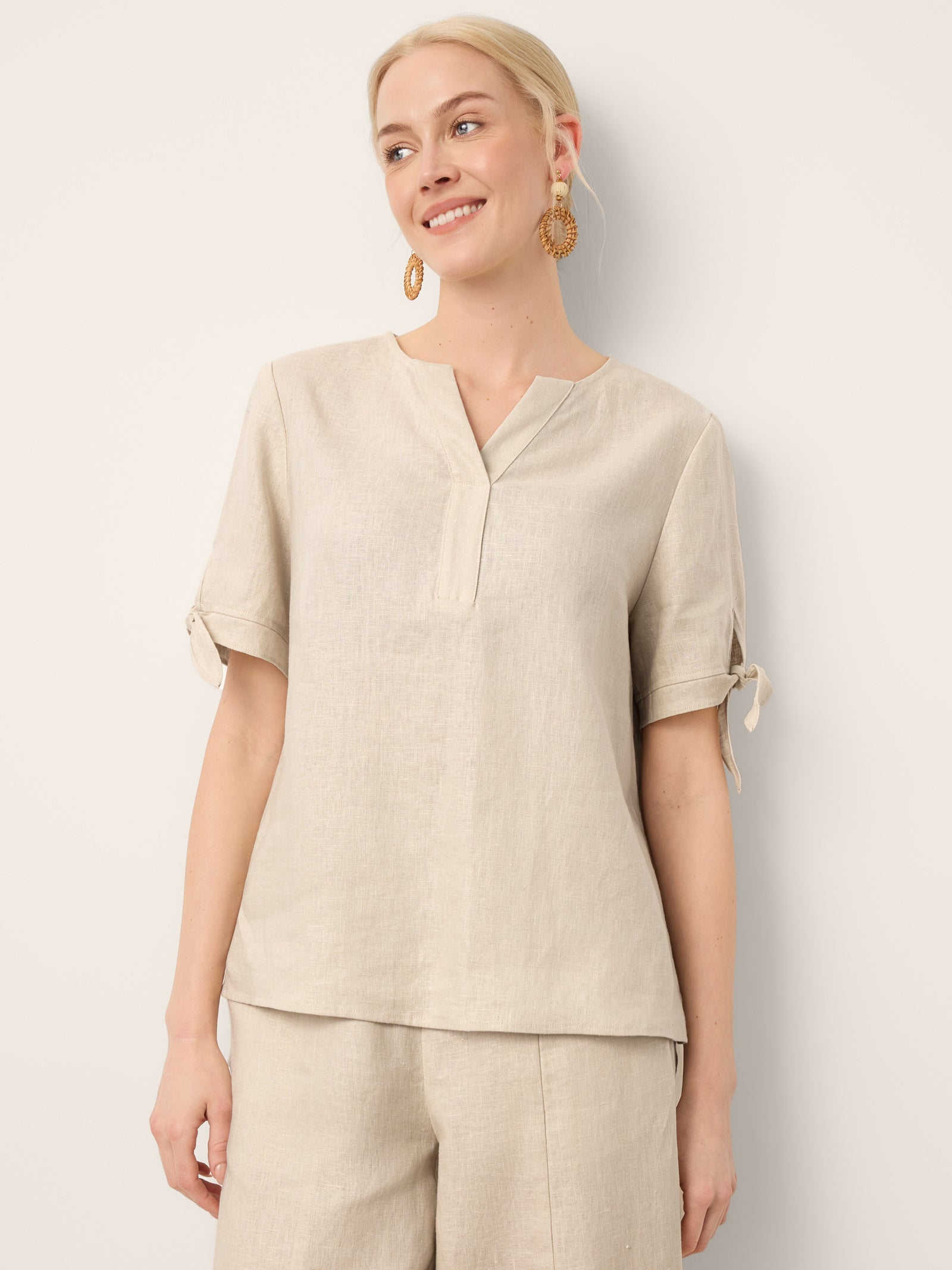100% Linen Tie Cuff Notched V-Neck Top AI