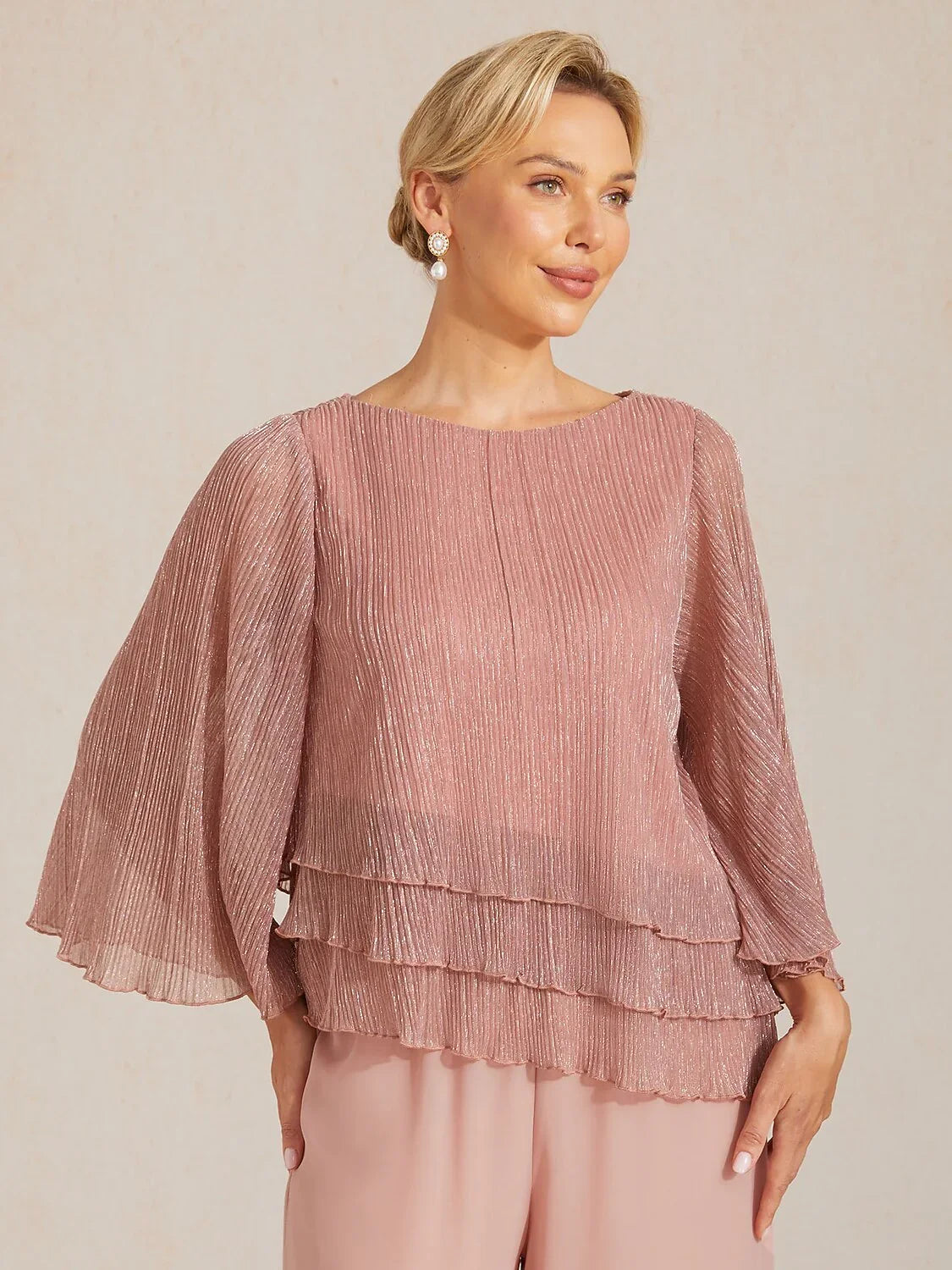 Metallic Chiffonblouse met Geplooide Stof en Asymmetrische Lagen