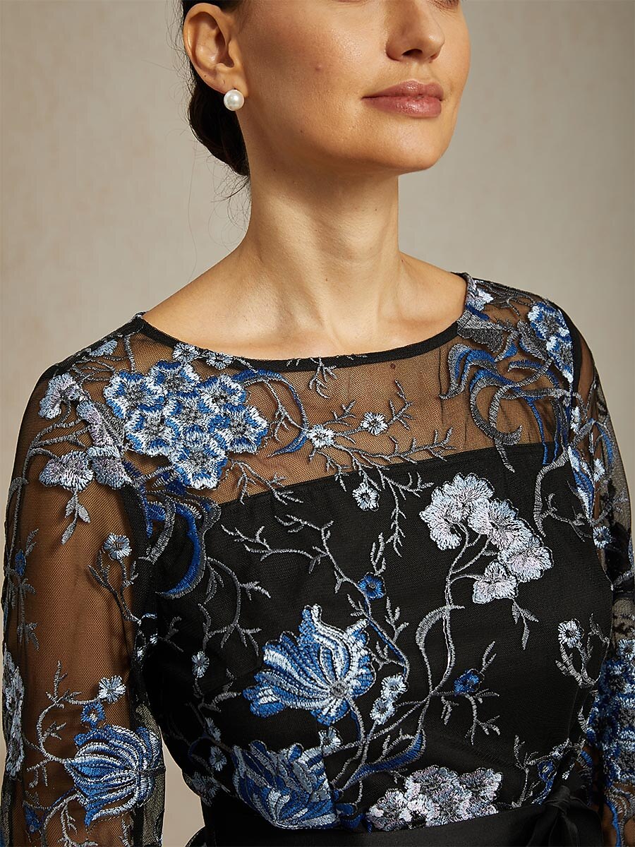 Bloemige Geborduurde Blouse Met 3/4-Ballonmouwen & Illusion-Halslijn
